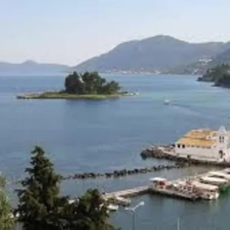 Corfu Tramezzo Designer's House Vakantiehuis Bastounion