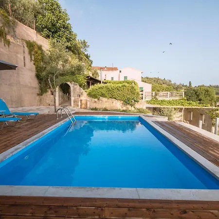 Dom wakacyjny Corfu Tramezzo Designer's House