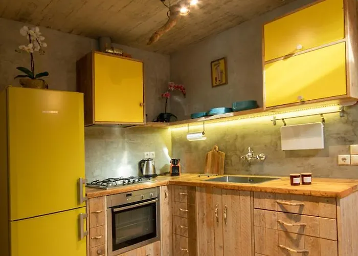 Corfu Tramezzo Designer's House * Bastounion