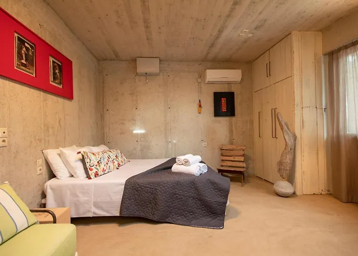 Corfu Tramezzo Designer's House * Bastounion