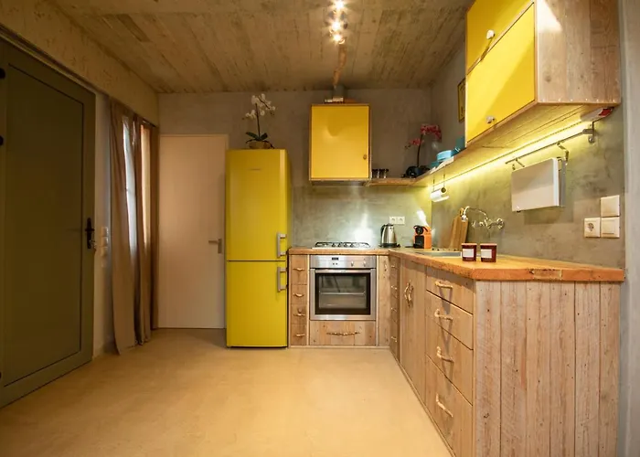 Corfu Tramezzo Designer's House * Μπαστούνι