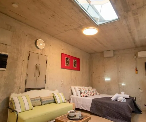 Corfu Tramezzo Designer's House Μπαστούνι